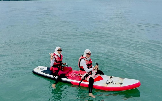 Dr G Sunset Dinner Cruise