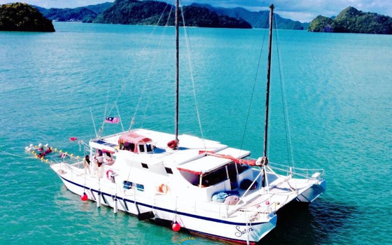 Dr G Sunset Dinner Cruise