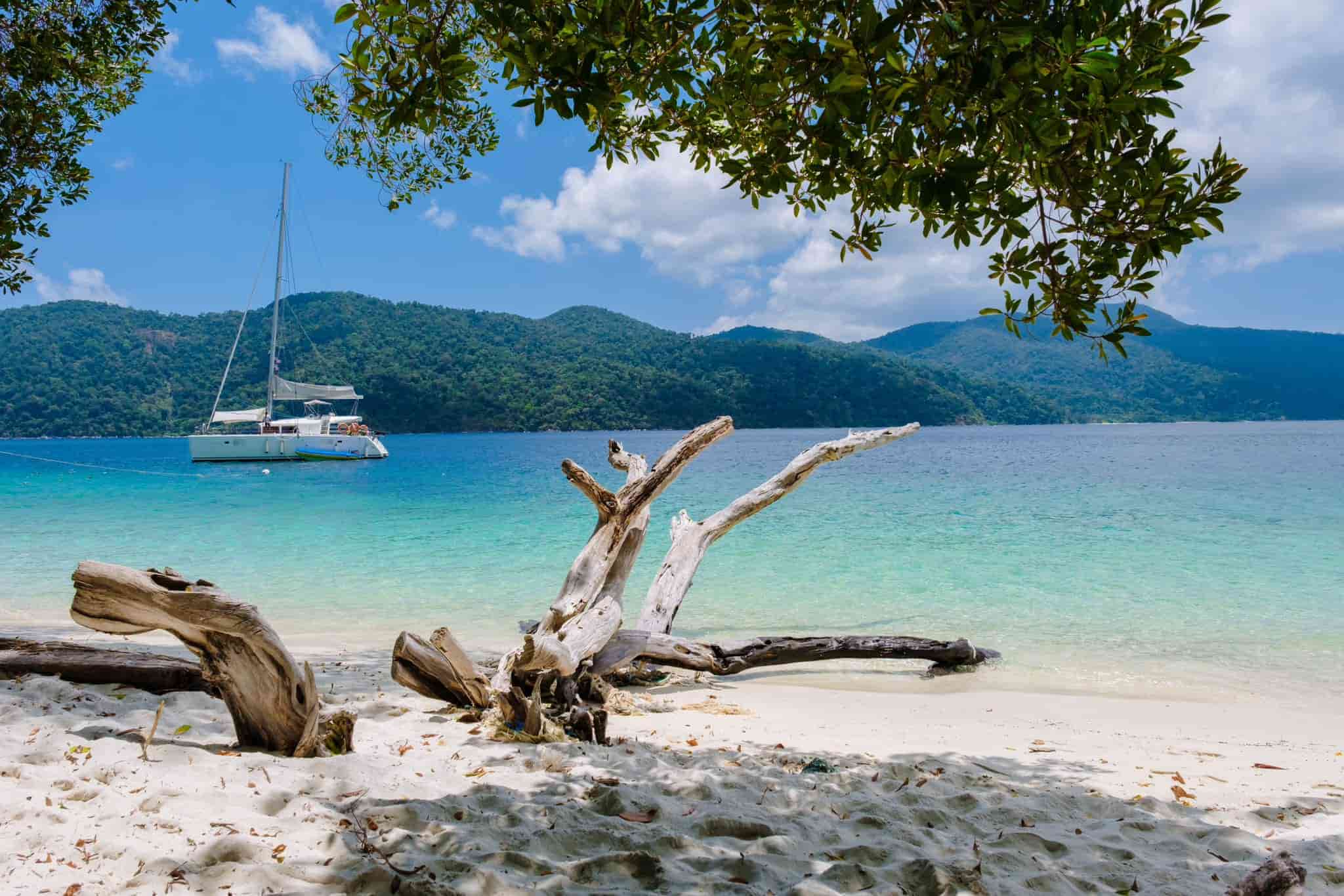 Seascape Private Day Cruise in Koh Lipe