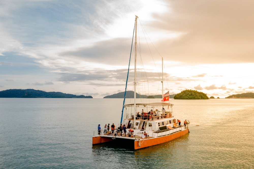 Sunset Dinner Cruise - Seasation