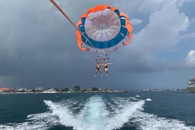 Langkawi Andaman Breeze Parasail